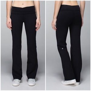 Black Lululemon Flare Yoga Pants